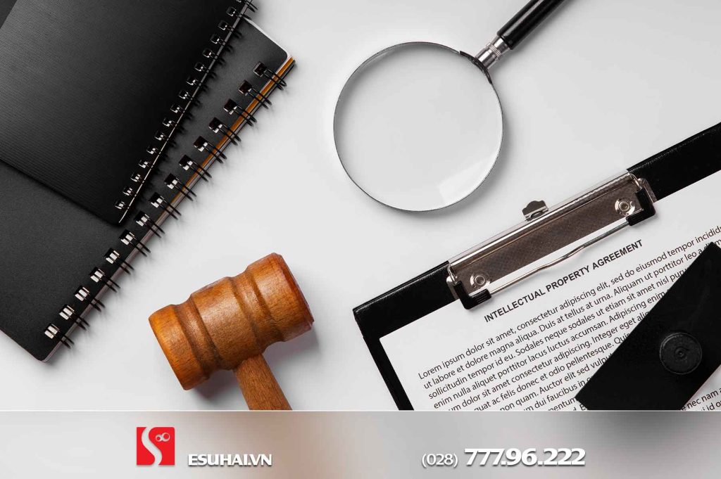 Đọc kỹ hợp đồng lao động và chỉ ký khi đã hiểu rõ mọi điều khoản